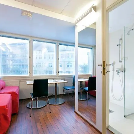 Forenom Kamppi - Contactless Check-in Apartmanhotel 3*