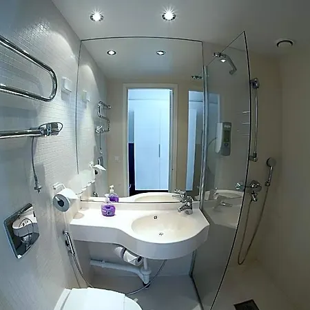 Forenom Kamppi - Contactless Check-in Apart Otel Helsinki