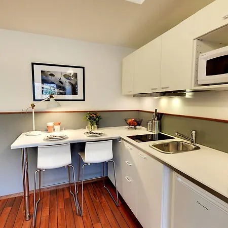 Forenom Kamppi - Contactless Check-in 3* Helsinki